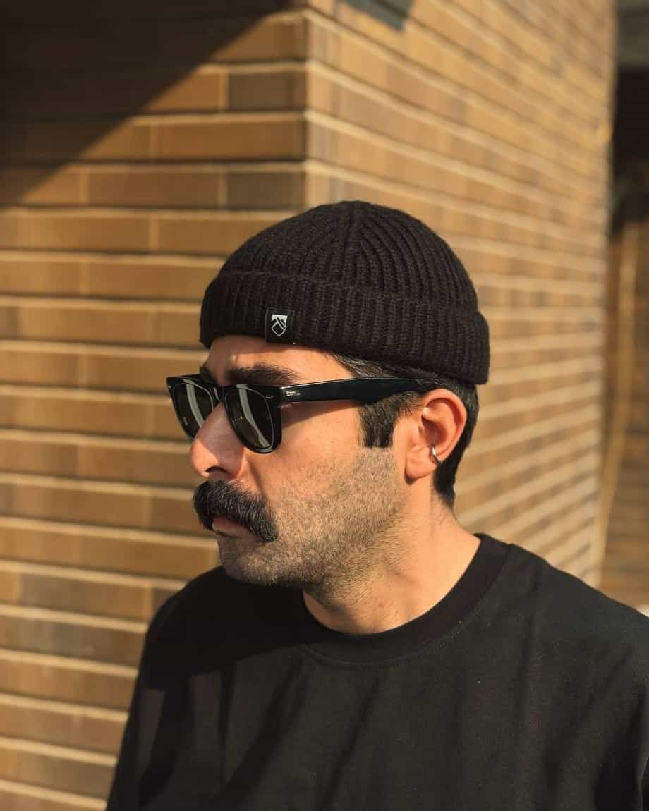 کلاه سیاه گوش کوتاه